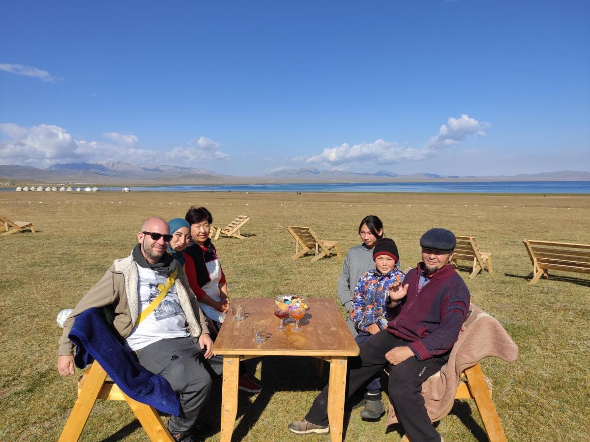 Yurt camp ALI-NUR at lake Song-Kol юрточный лагерь Али-Нур озеро Сон-Куль Сон-Куль Кыргызстан Нарын Kyrgyzstan Naryn Екстер'єр фото