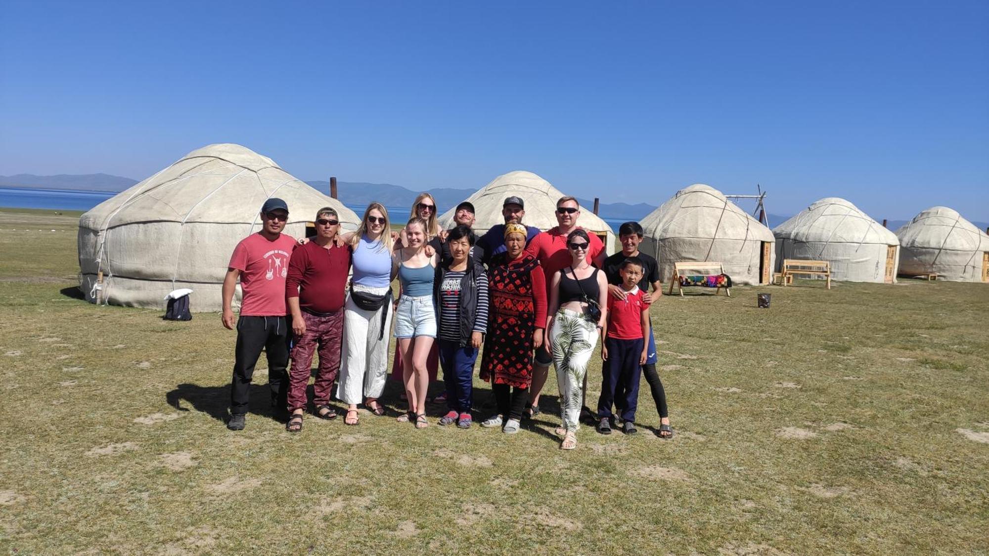 Yurt camp ALI-NUR at lake Song-Kol юрточный лагерь Али-Нур озеро Сон-Куль Сон-Куль Кыргызстан Нарын Kyrgyzstan Naryn Екстер'єр фото