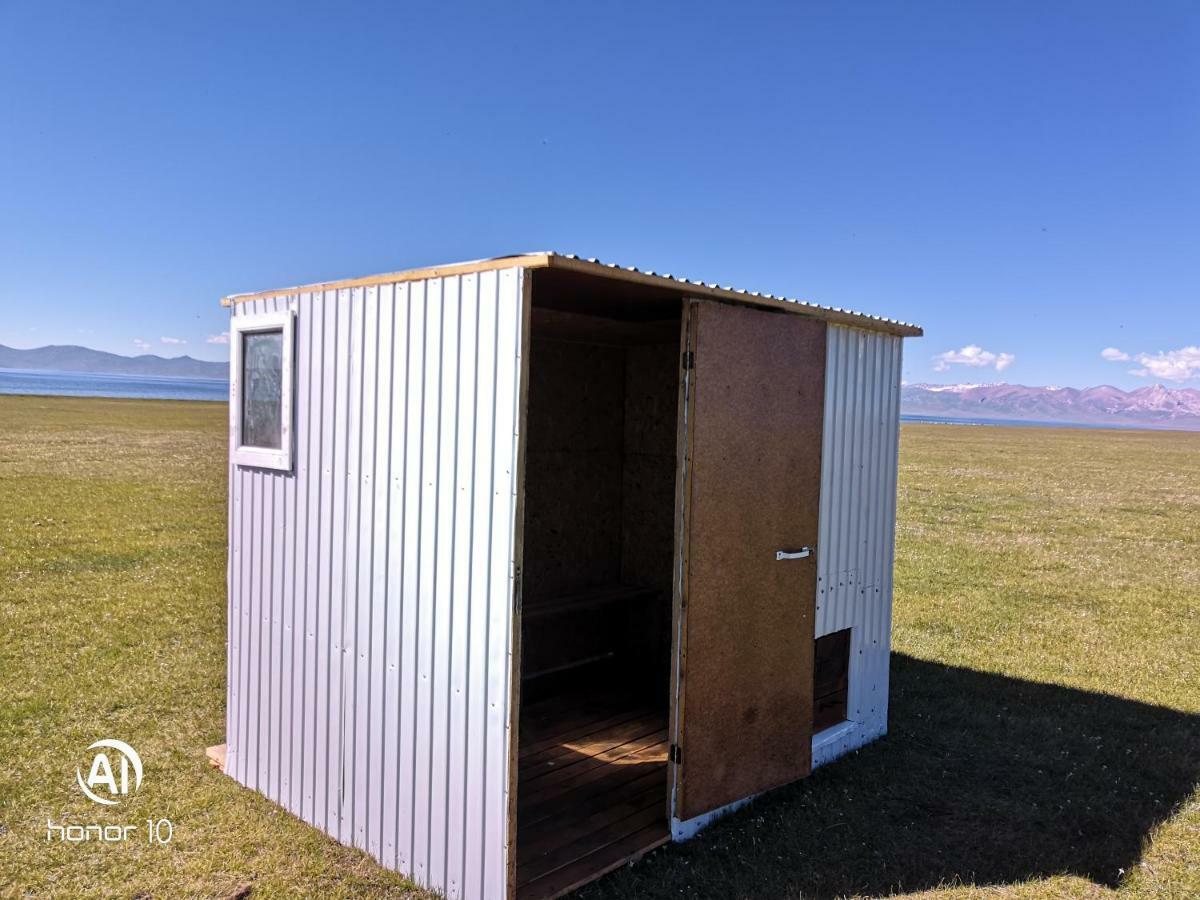 Yurt camp ALI-NUR at lake Song-Kol юрточный лагерь Али-Нур озеро Сон-Куль Сон-Куль Кыргызстан Нарын Kyrgyzstan Naryn Екстер'єр фото