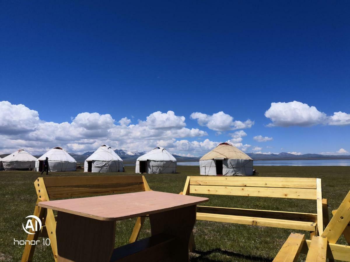 Yurt camp ALI-NUR at lake Song-Kol юрточный лагерь Али-Нур озеро Сон-Куль Сон-Куль Кыргызстан Нарын Kyrgyzstan Naryn Екстер'єр фото